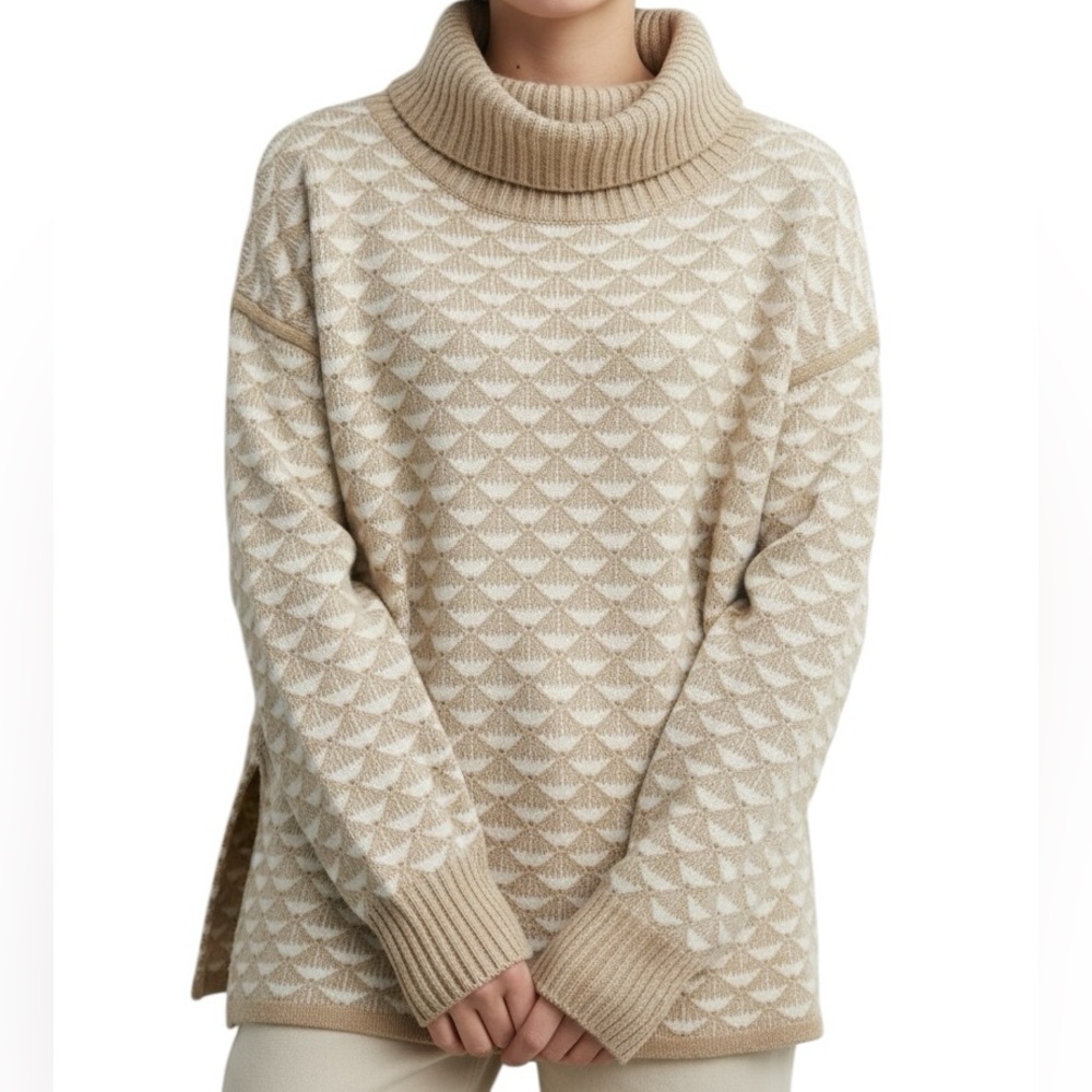 CALVIN KLEIN Sweater Size Medium Cowl Turtleneck Long Sleeve Neutral Tan